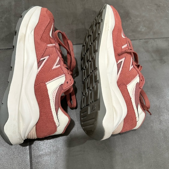▫️New Balance▫️Pink 57/40 - Picture 7 of 11